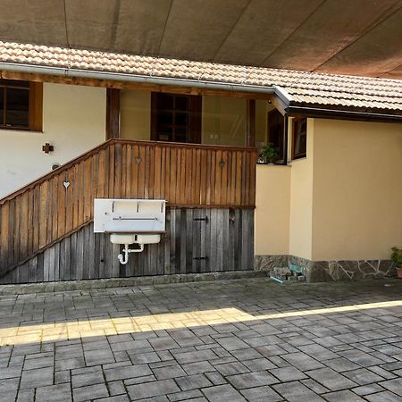 Domacija Brdar Villa Adlesici Екстериор снимка